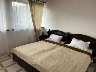 Гостиница Барселона Судак Двухкомнатный Комфорт номер-8